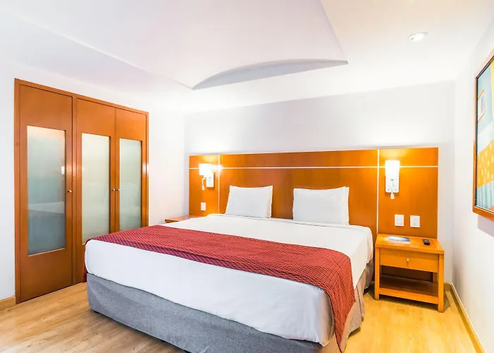 Hotel Eurostars Zona Rosa 5*